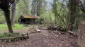 Cabane au bord du lac