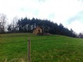Cabane en pisé