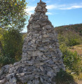 Cairn géant