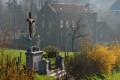 Calvaire / monument aux morts à la Falise