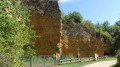Carrières de pierres dorées