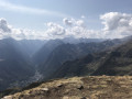 Cauterets, à gauche Pic d'Ardiden, au centre le Vignemale.