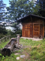 Chalet avec fontaine