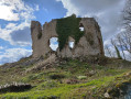 À la découverte des châteaux ruinés de Binans et Beauregard À la découverte des châteaux ruinés de Binans et Beauregard