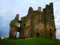 Château, étang et manoir à Andrezé