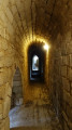Ch&acirc;teau de Coudray-Salbart : couloir &agrave; l'int&eacute;rieur des courtines