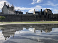 Château et le Miroir d'Eau