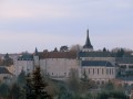 Collège, chapelle et église de Saint-Gaultier vus des hauteurs de Thenay
