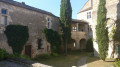 Cour intérieure du chateau de Livers Cour intérieure du chateau de Livers