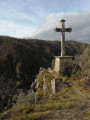 Croix au dessus de la vallée de l'Ay