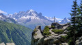 Croix de Loriaz et vue sur le massif du Mont Blanc.