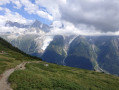Dans les alpages avant l'aiguillette des Houches