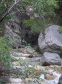 Dans les gorges Dans les gorges