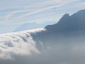 Dent du Chat et cascade de nuages