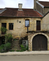 Deux anciens logis vignerons reconvertis en une unique habitation Deux anciens logis vignerons reconvertis en une unique habitation