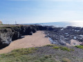 Dunes et falaises.