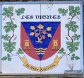 Ecusson du village des Vignes