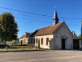 Église Saint-Caprais et Mairie de Noé (89)