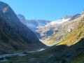 Heading up the Mariande valley