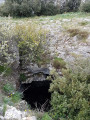 Entrée de la grotte du plan des vaches Entrée de la grotte du plan des vaches