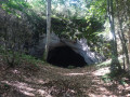 Entr&eacute;e de la grotte