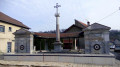 Épeugney : la fontaine semi-circulaire
