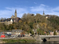 Petit tour de la Roche aux Faucons, par prairies et chemins boisés