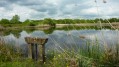 Etang Barbet sur le bord du chemin
