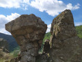 Etranges rochers