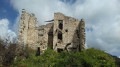 Façade sud de la tour donjon du Castellet