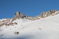 Face Sud de l'Aiguille Percée sous la neige Face Sud de l'Aiguille Percée sous la neige