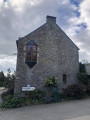 Fenêtre originale sur un pignon à Goupillières