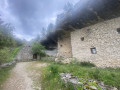 De Saint-Gens à Saumane par la ferme semi-troglodyte de Marculy De Saint-Gens à Saumane par la ferme semi-troglodyte de Marculy