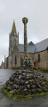 Fontenelle - Place de l'&eacute;glise et calvaire