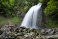 Der Wasserfall im Gebirgskessel von Saint-Même