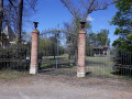 Grille du château Pican