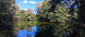 Der Wasserkreislauf und die natürlichen Lebensräume des Saône-Sumpfes La boucle de l'eau et des milieux naturels du marais de Saône