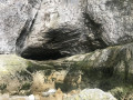 l'entrée de la grotte