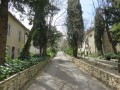 L'extérieur de l'Abbaye L'extérieur de l'Abbaye