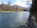 Spaziergang am Ufer der Drau (Lienz, Osttirol)