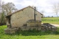 La fontaine lavoir du Puits de l'Aume La fontaine lavoir du Puits de l'Aume