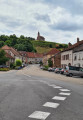 La haute Chapelle au loin