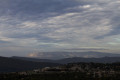 La Sainte-Victoire vue depuis la crête de la Sainte-Baume.