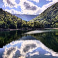 Lac d'alfeld et montagne