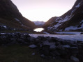 Cabanes et Lac de Lhurs depuis la Borde d'Anapia