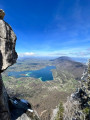 Lac vue depuis le bout de la falaise