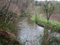 Large courbe de la rivière