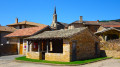 Lavoir et Eglise de Vergisson.