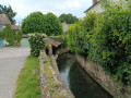Lavoir sur cours d'eau