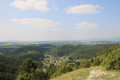 Le château de Čachtice et le village de Višňové